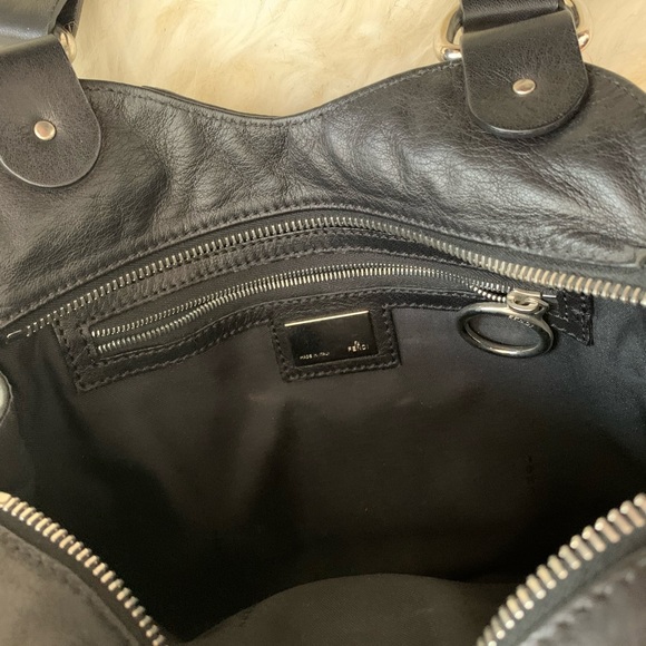 🎉 SALE FENDI Shoulder Hand Leather Bag Black 8BR254 - Picture 5 of 6